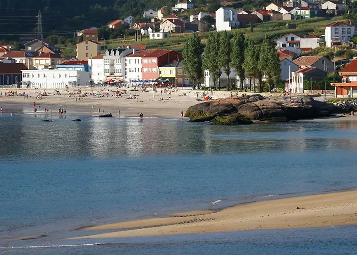 Paseo Do Mar 2 * Эсаро